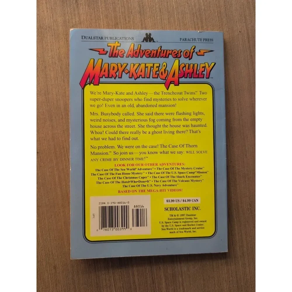 The Case of Thorn Mansion: A Novelization Adventures of Mary-kate & Ashley Book